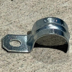 1-Inch One-Hole Conduit Strap | Steel Clamp for Rigid/IMC - Sandbaggy (1 inch, 100, Count)