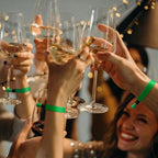 100 Cloth Wristbands for Events, Lightweight Concert & Club Entry (Green)